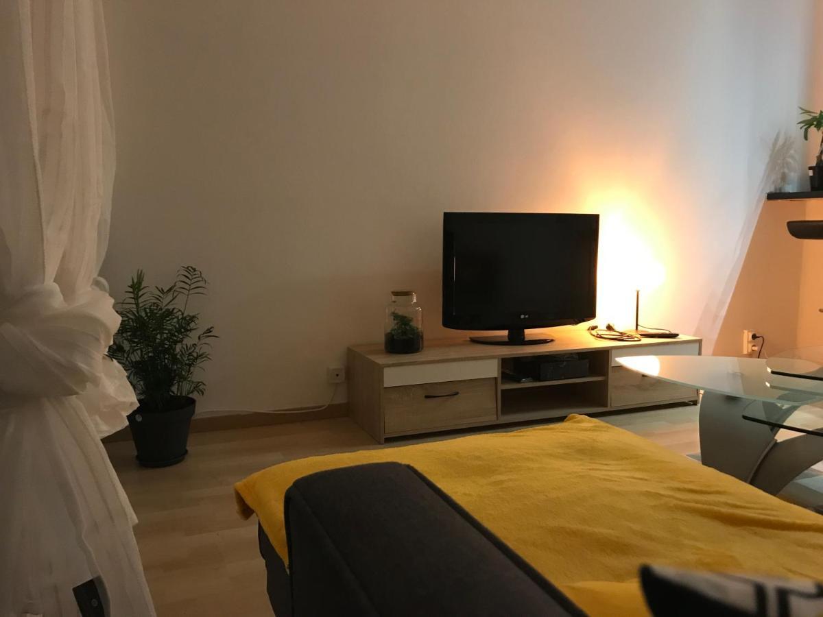 1à6-Cinéma-Netflix-Parking-Fibre OFFERT Apartamento Montpellier Exterior foto